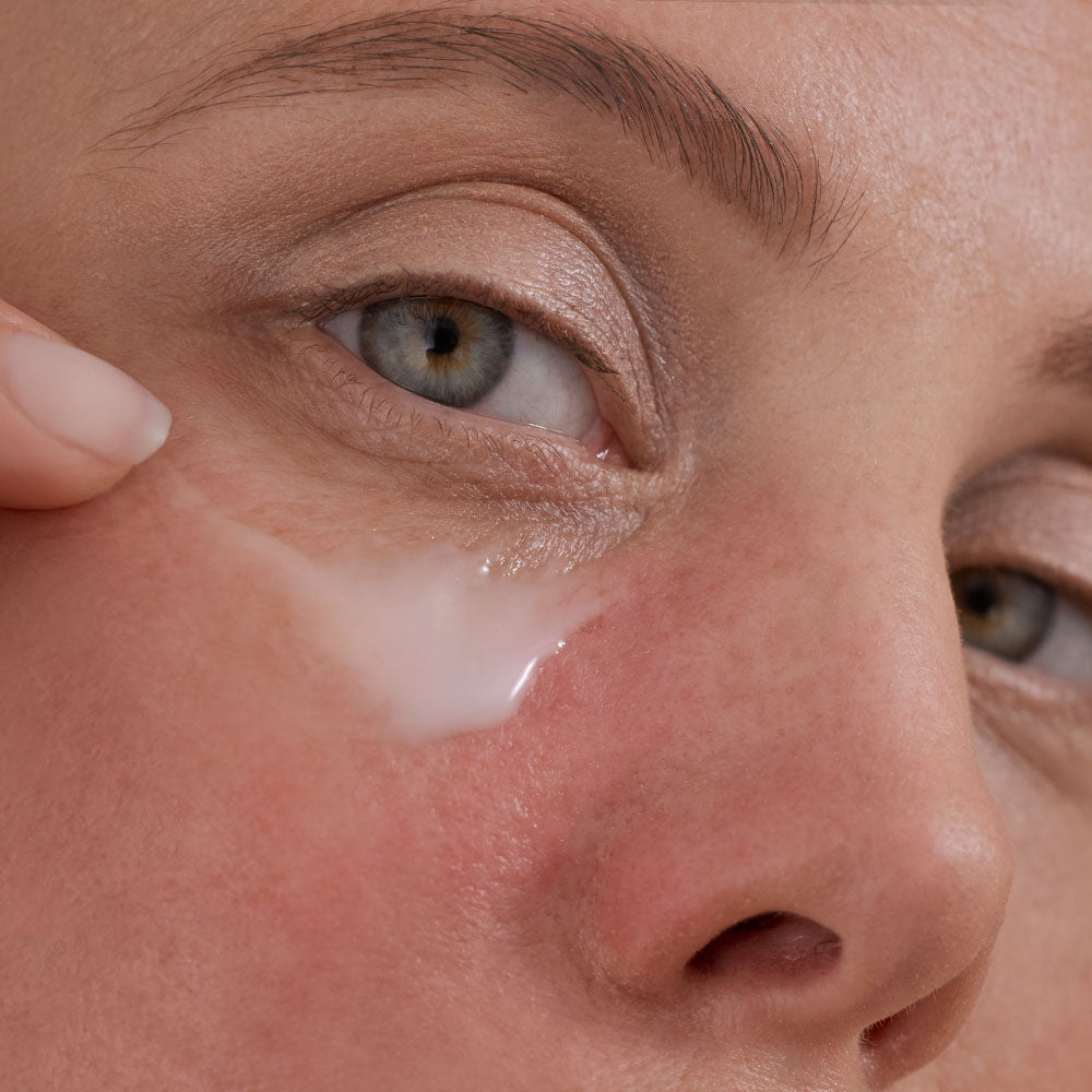 Ceramide Serum auftragen JUNGLÜCK