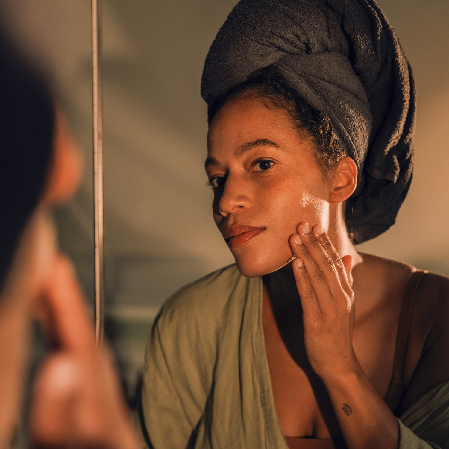 BHA Peeling von JUNGLÜCK auftragen