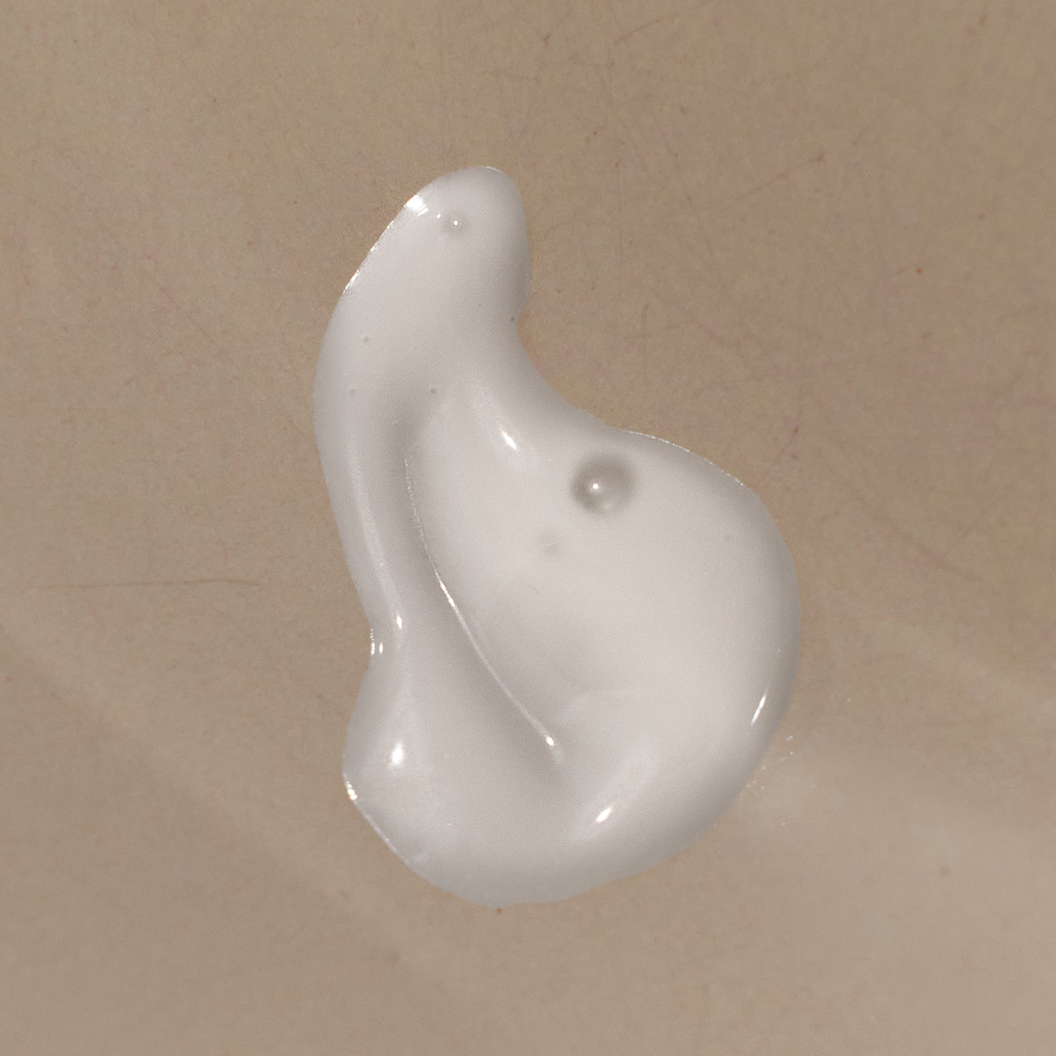 Ceramide Serum JUNGLÜCK Konsistenz